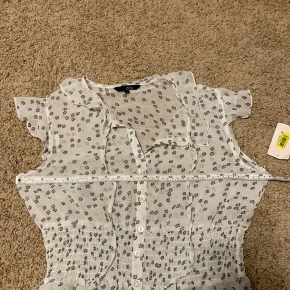 Sheer top - Picture 9 of 10